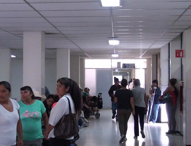  Bloqueos ya afectan a servicios de salud en Oaxaca: Narro
