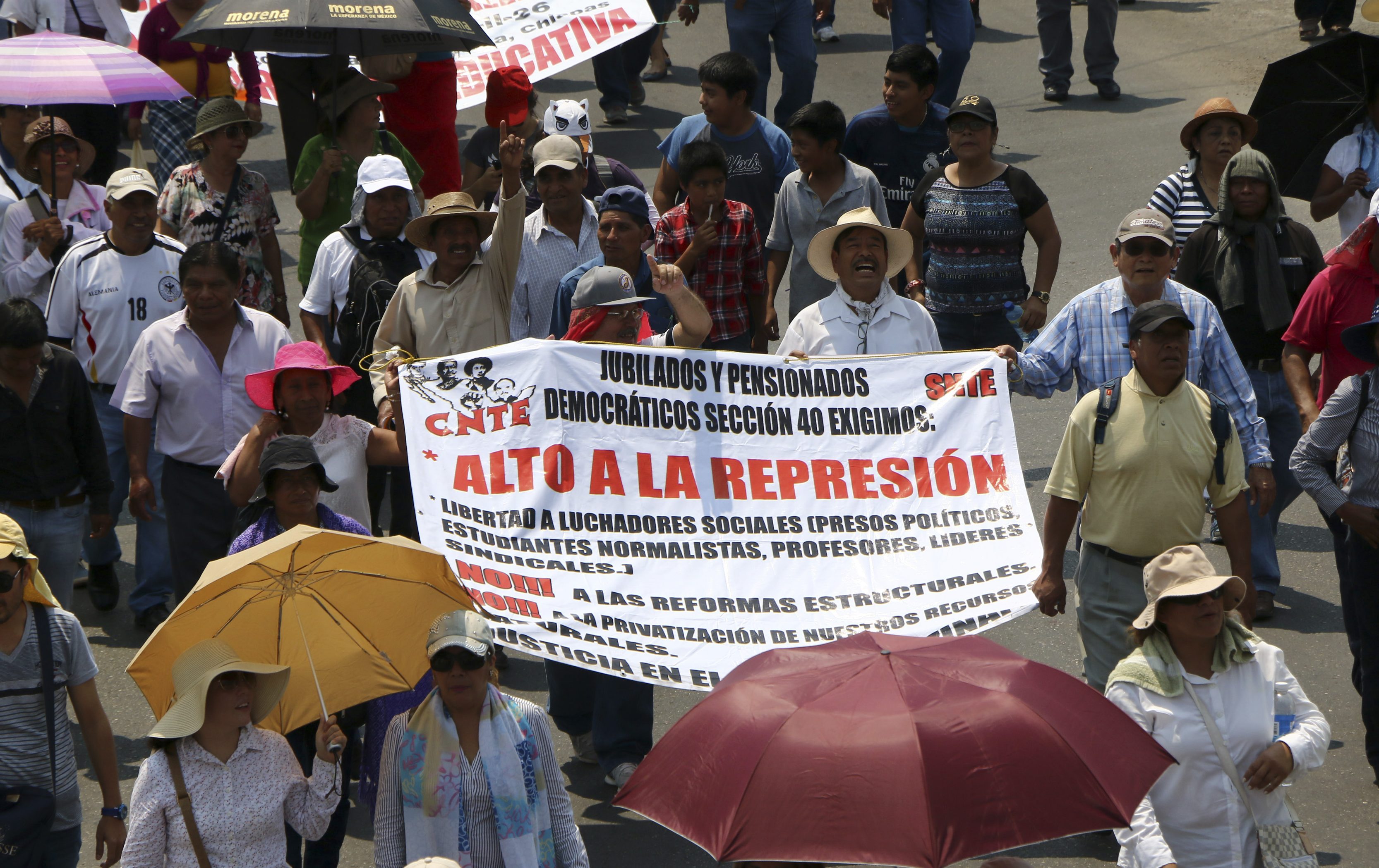  CNTE continúa vandalismo en estados