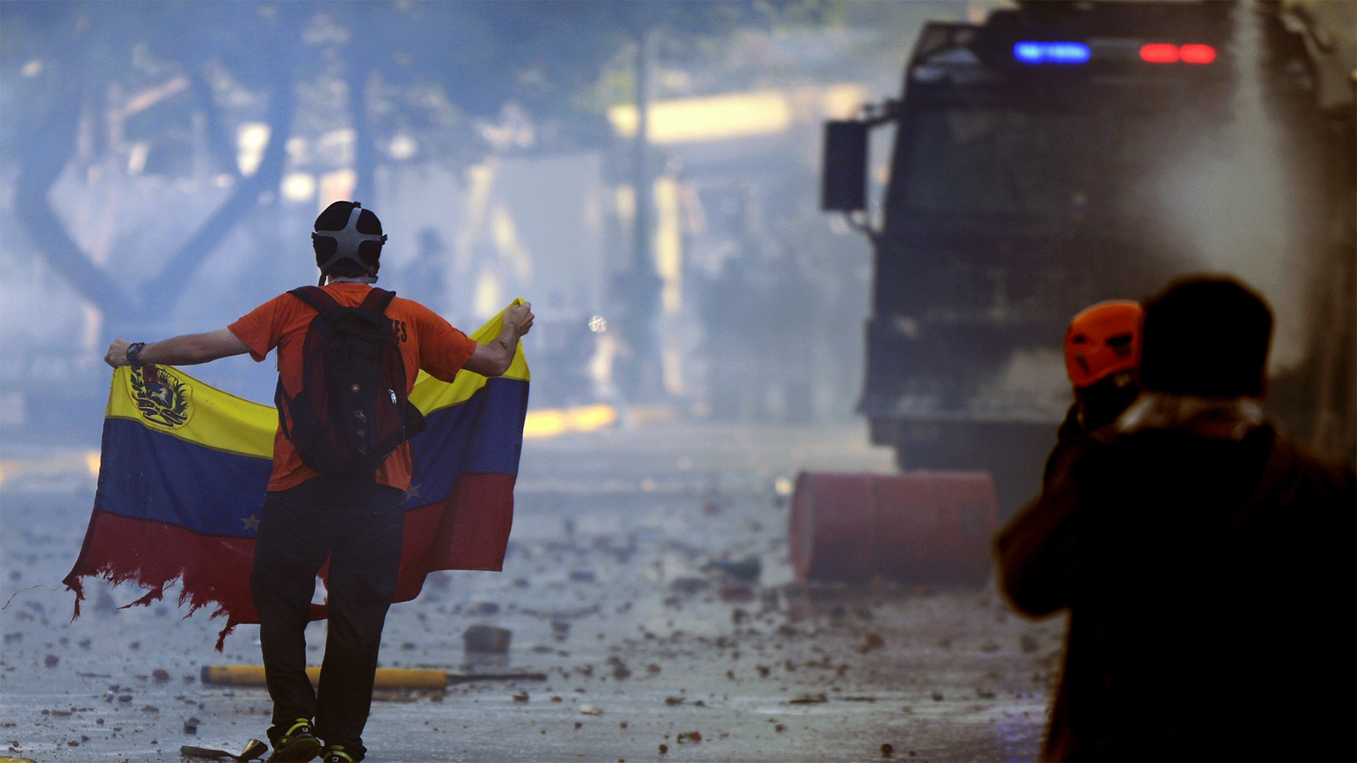  Protestas y saqueos por desabasto, sacuden ciudades de Venezuela