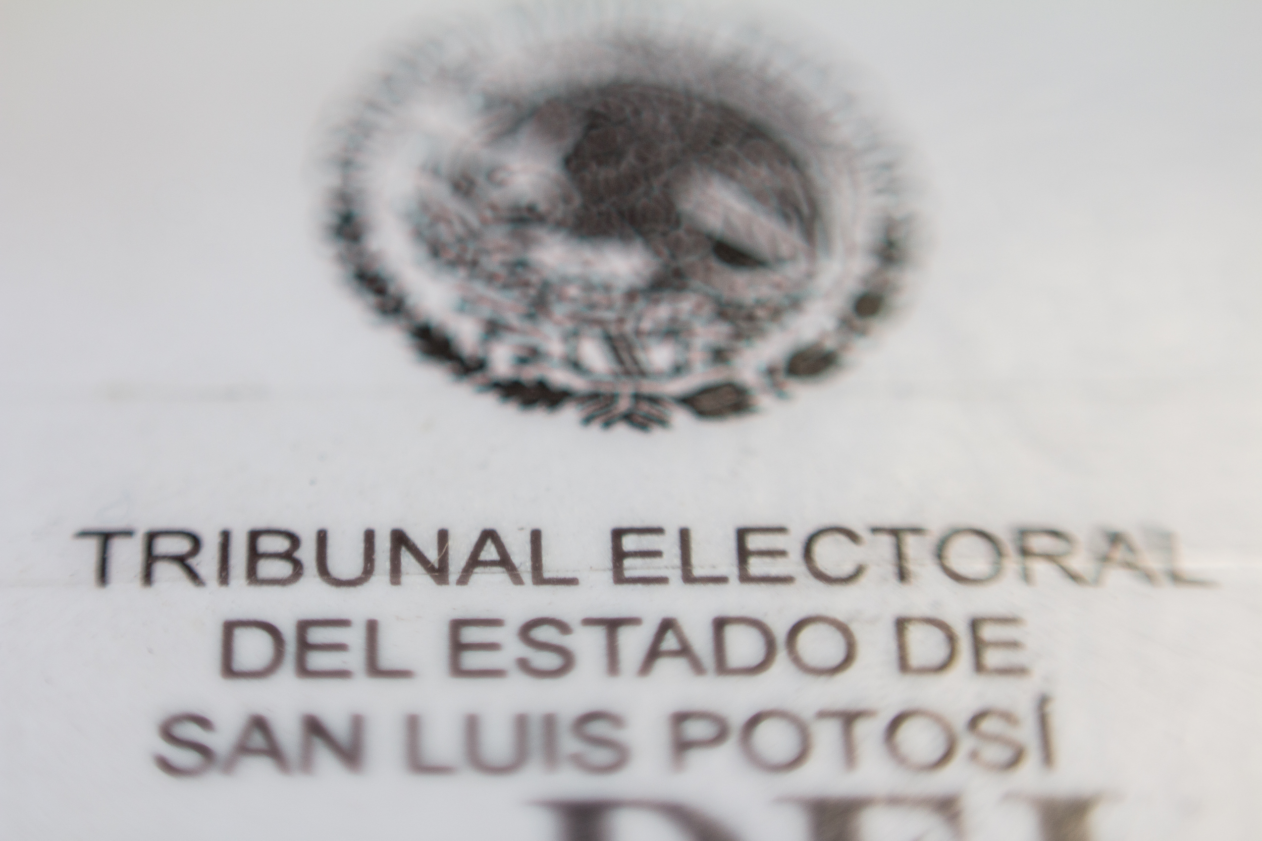  TEPFJ: “¿Qué pasa en el TESLP?”. Otro revés a Kalixto