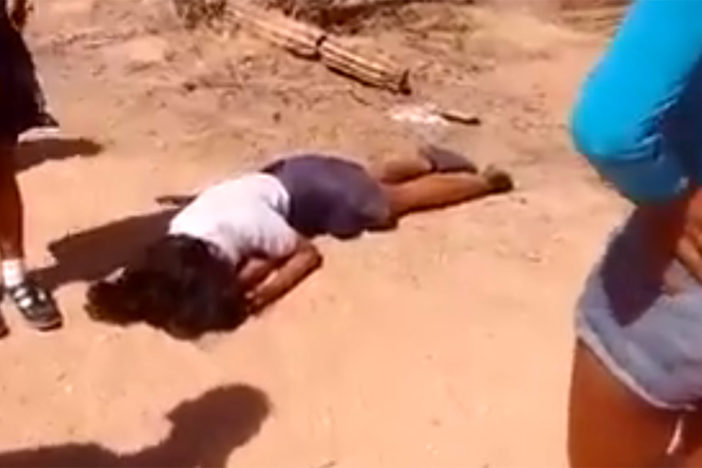  Indigna en redes video de golpiza a joven en Cabo San Lucas
