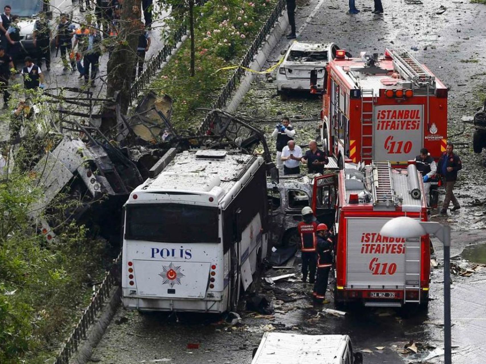  Coche bomba deja 11 muertos y 36 heridos en el centro de Estambul
