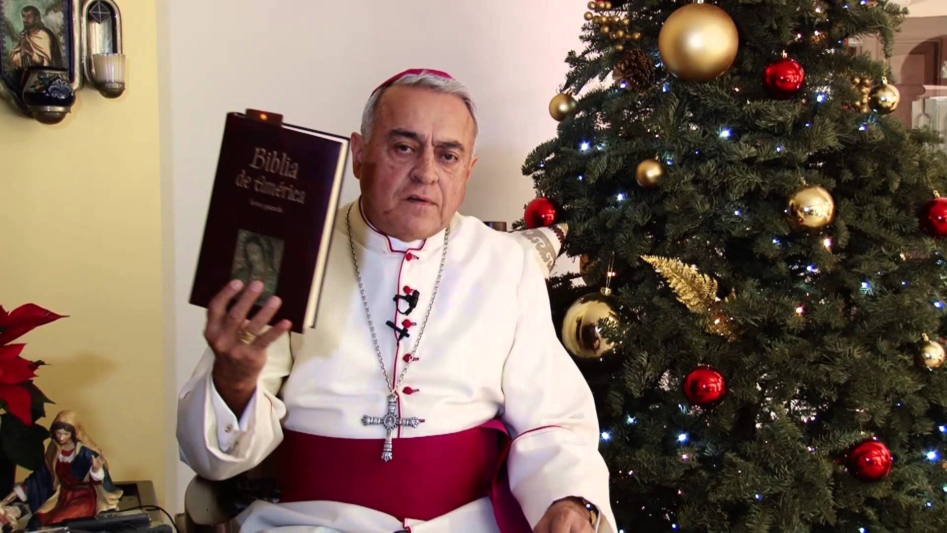  (Video) Obispo de Culiacán se disculpa con EPN por insinuar que es gay