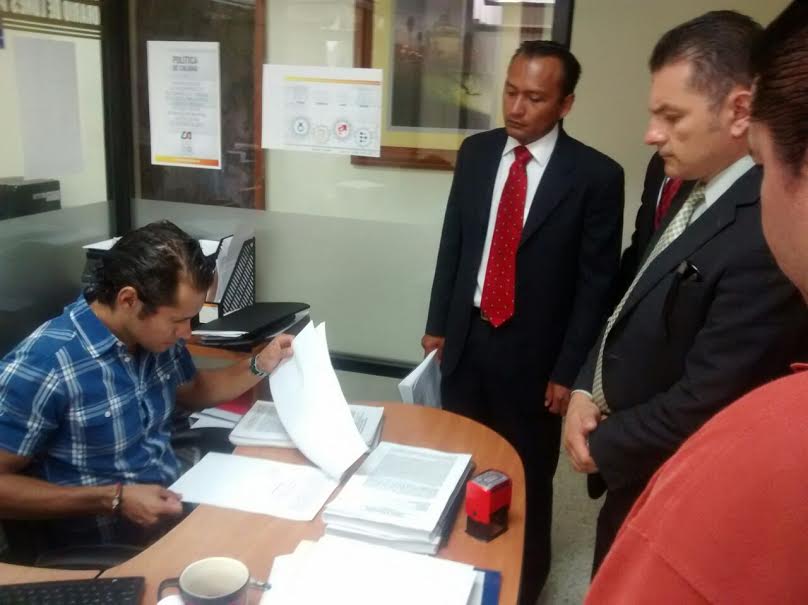  Presentan otra solicitud de juicio político contra Ponce Rodríguez, ahora por tráfico de influencias
