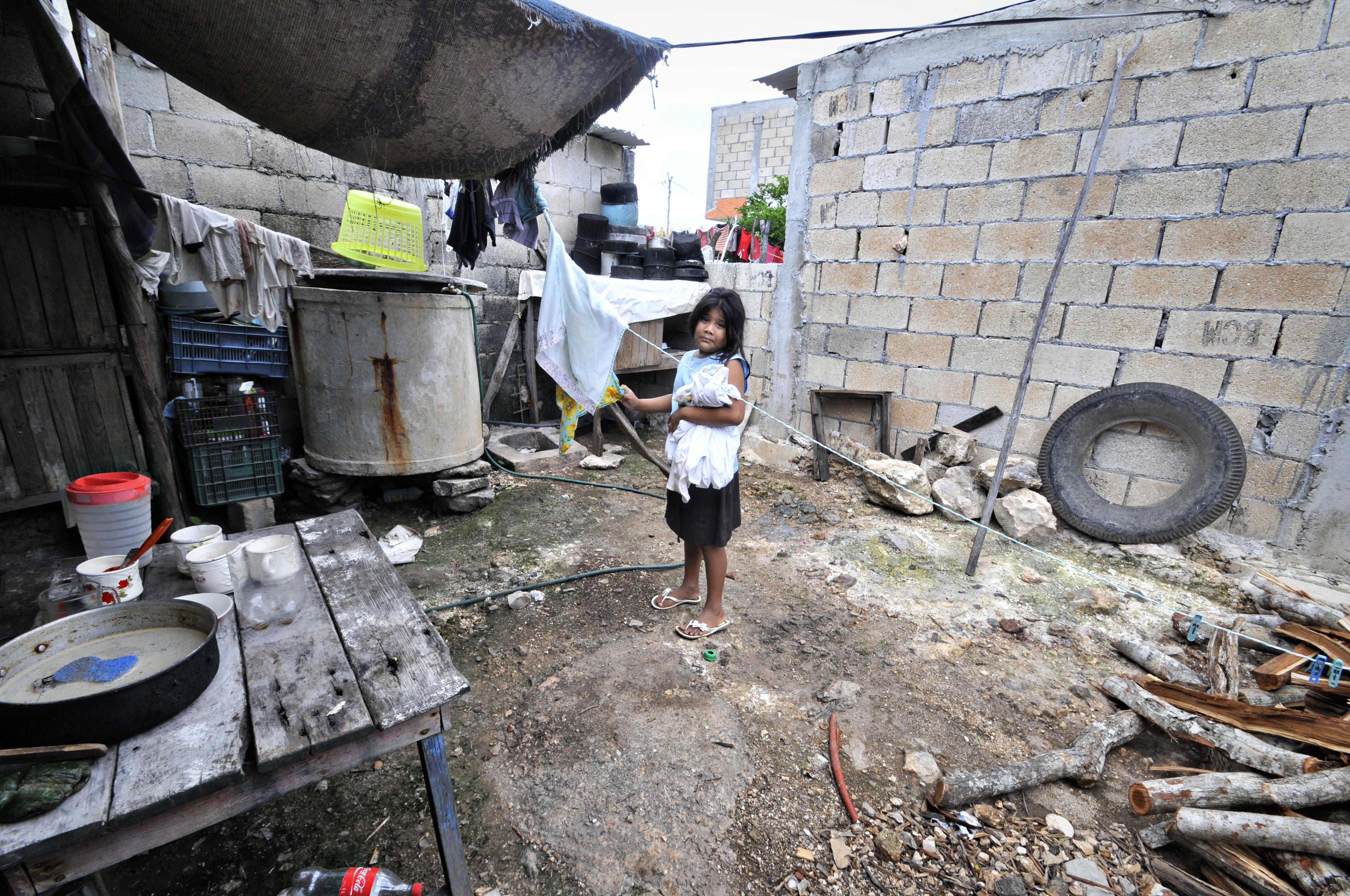  El ingreso de los más pobres aumentó 33%, dice INEGI