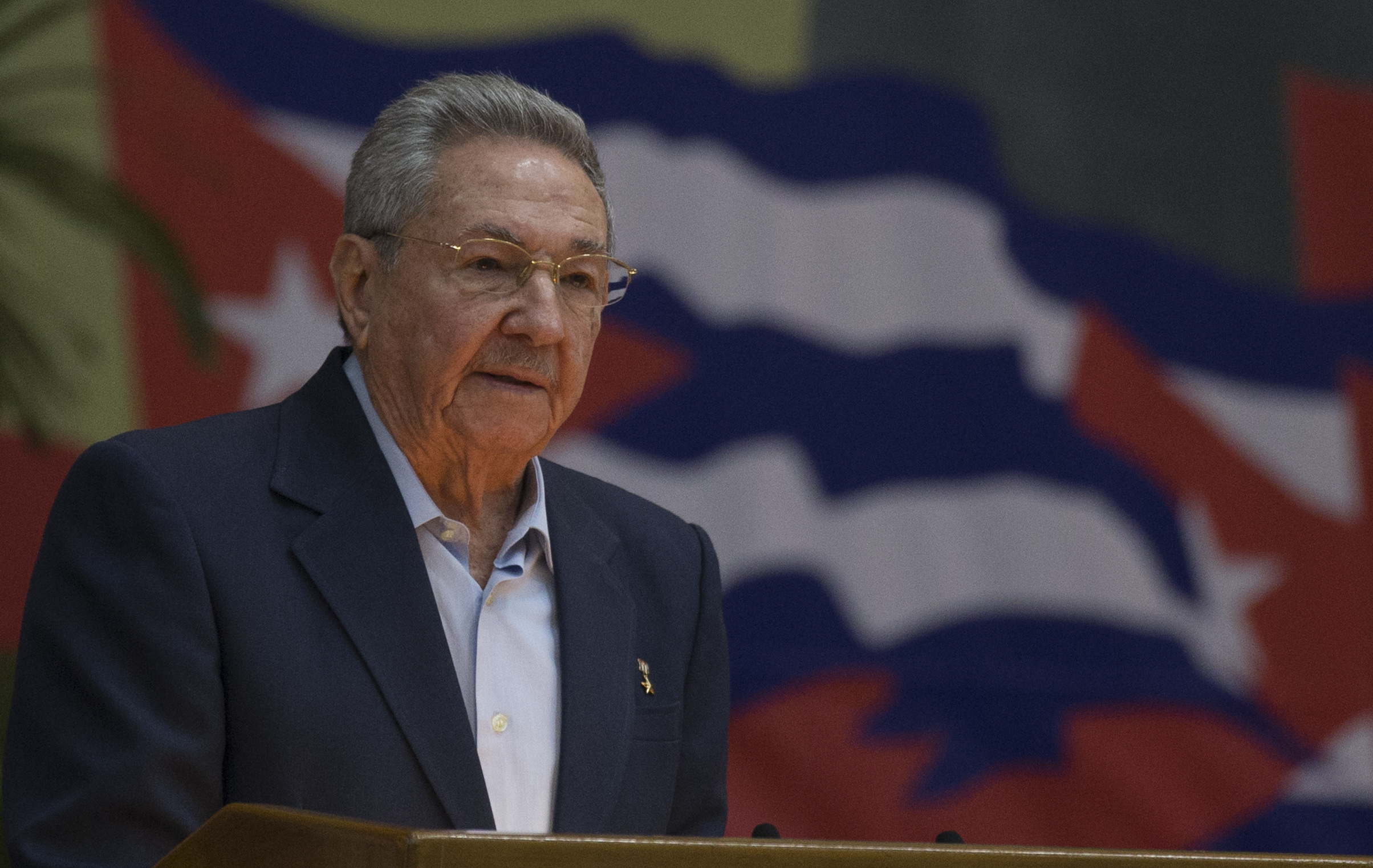  Raúl Castro acepta problemas económicos en Cuba