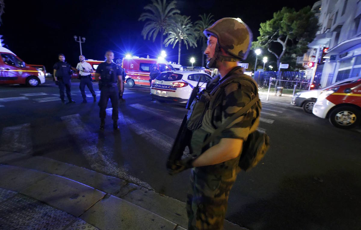  Regresa el terror en Francia; 84 muertos en Niza