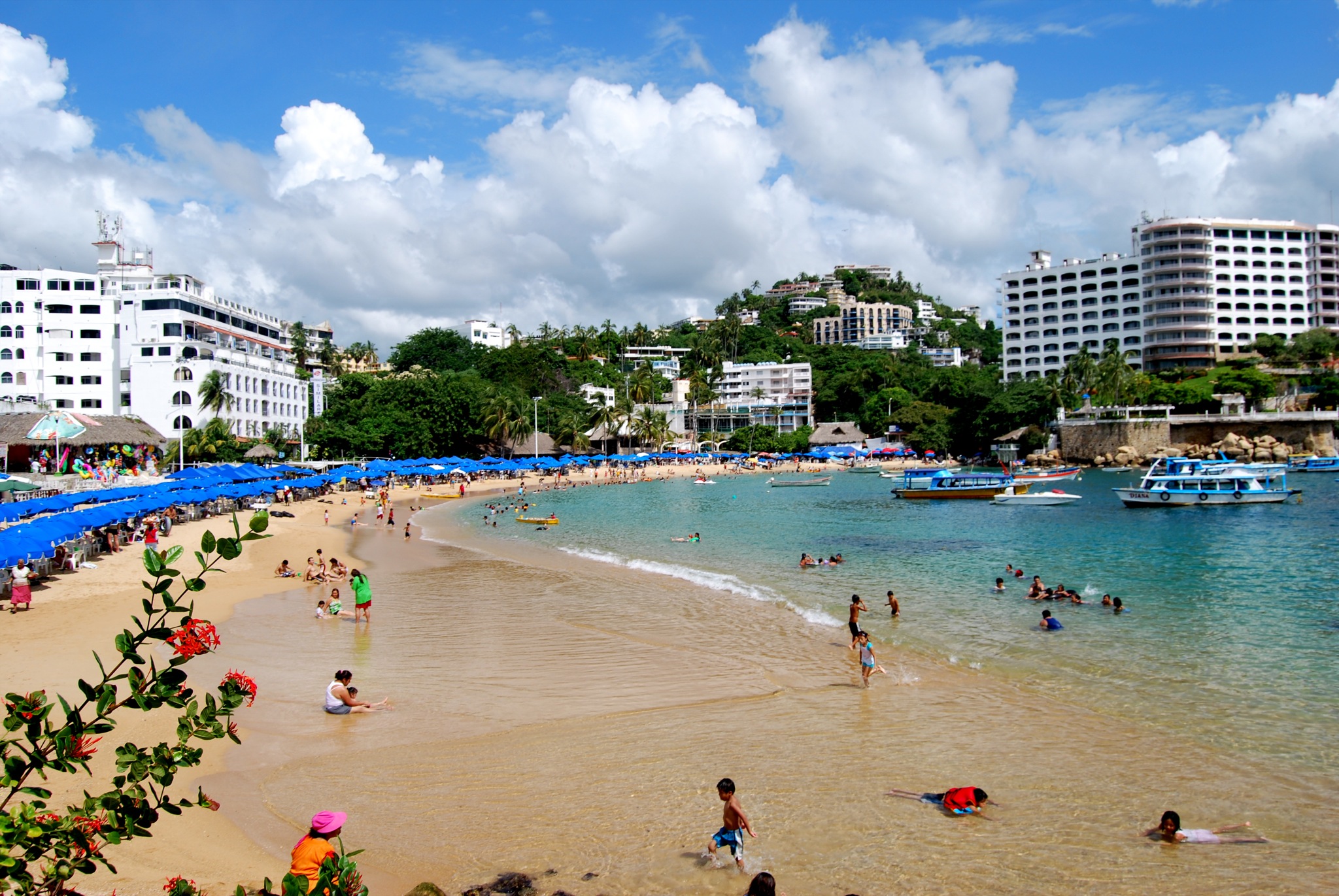  Acapulco espera la visita de 550 mil turistas en verano