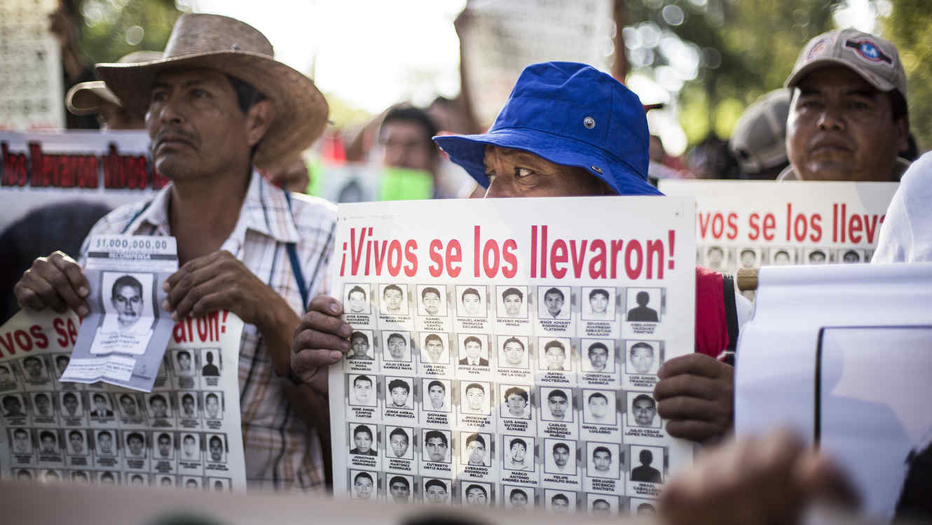  Se resiste Peña a acatar recomendaciones del GIEI: Padres de 43
