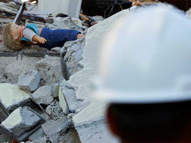  Decreta Italia jornada de luto nacional por sismo