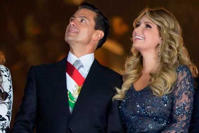  Angélica Rivera sí recicló durante grito de Independencia; pero hijas de EPN usaron vestidos de lujo