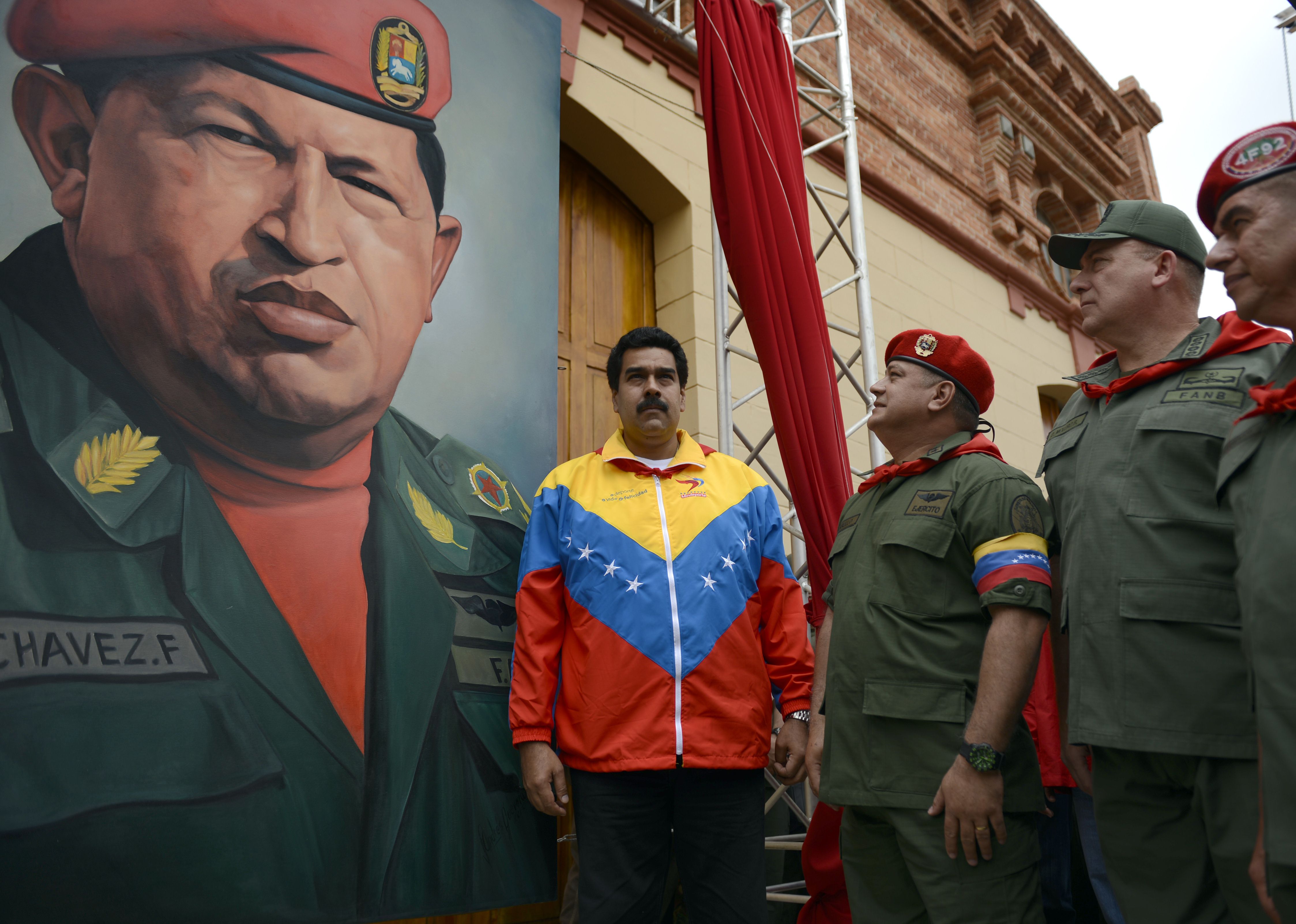  Denuncian a Maduro ante la Corte Penal Internacional