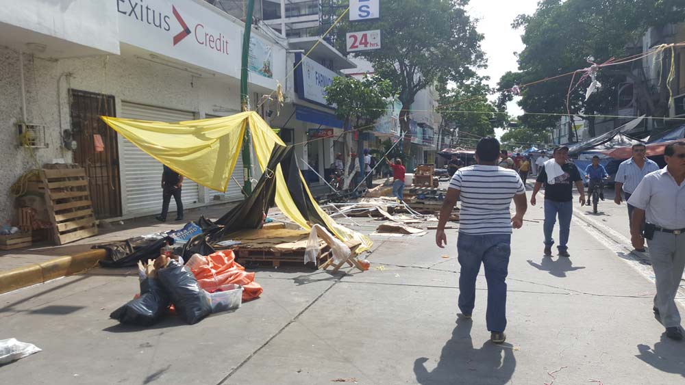  Levantó plantón CNTE en Chiapas; el lunes vuelven a clases