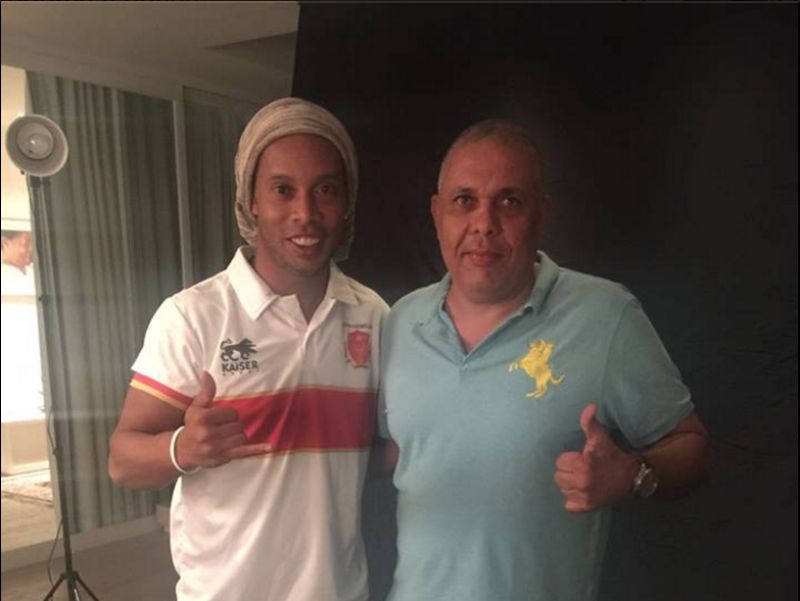  Ronaldinho regresa para jugar con México