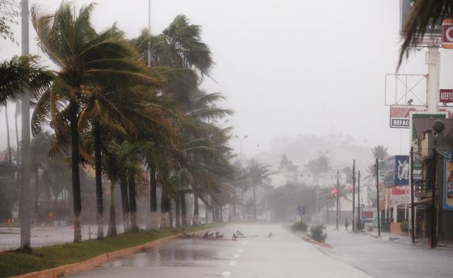  Alertan por Newton; amenaza 20 estados