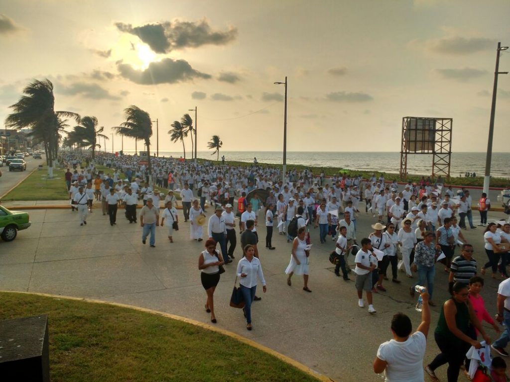  Veracruzanos piden freno a la violencia