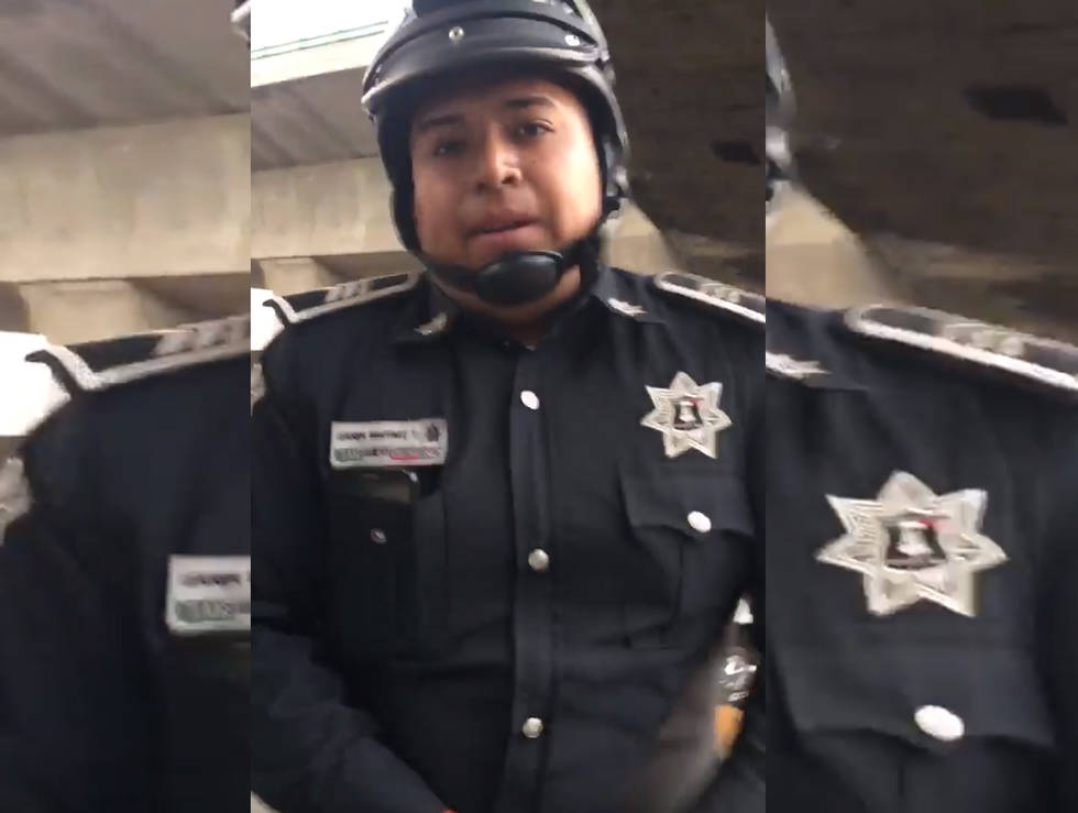  (Video) Policía del Edomex golpea a conductor por negarse a darle “mordida”