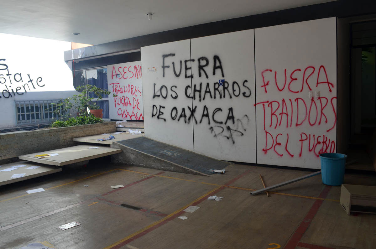  CNTE intimidó a periodista embarazada para que borrara fotos de Oaxaca, acusa CNDH