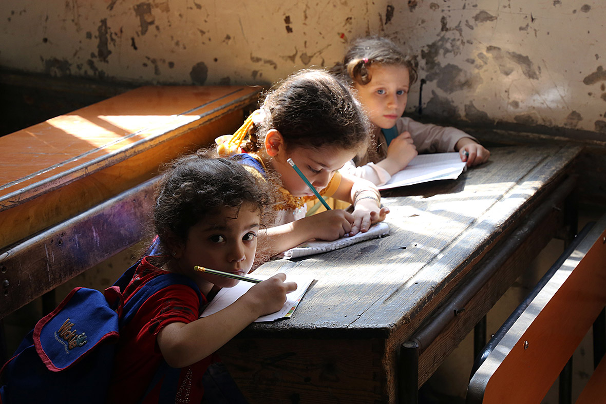  Ningún lugar es seguro para los niños de Aleppo frente a las bombas ‘Antibúnker’