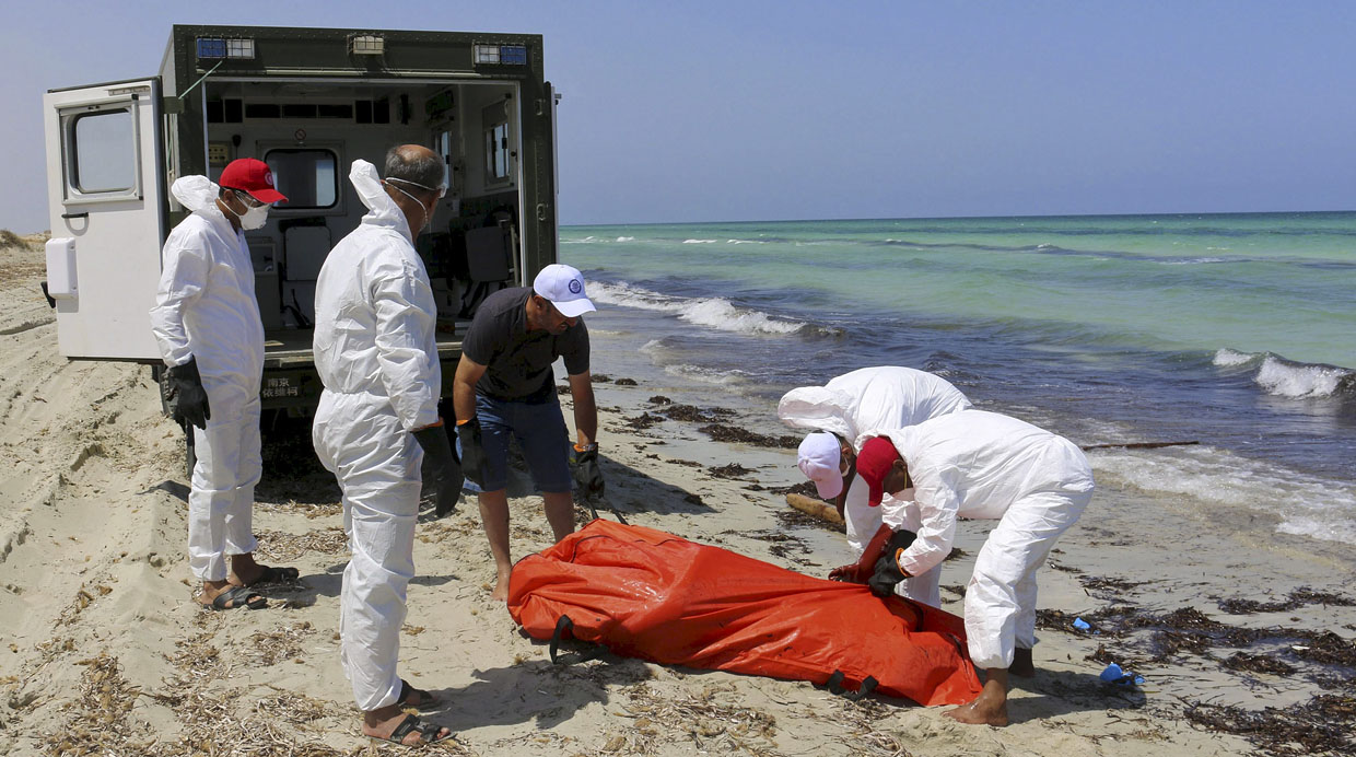  Más de 3 mil migrantes muertos en el Mediterráneo en 2016