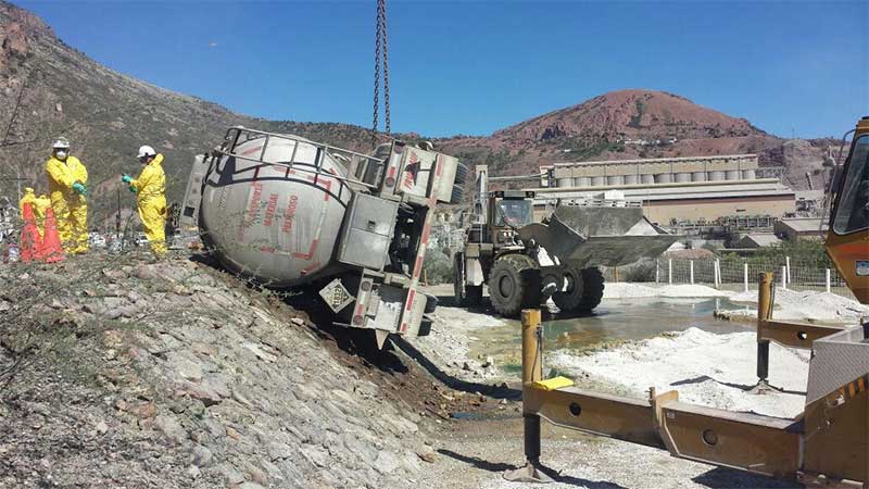 Analizan daños por nuevo derrame tóxico en mina de Grupo México