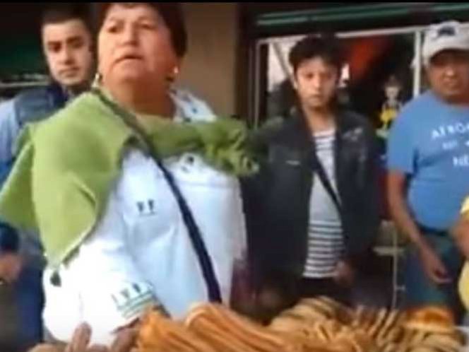  (Video) Vendedora de churros arremete contra inspectores