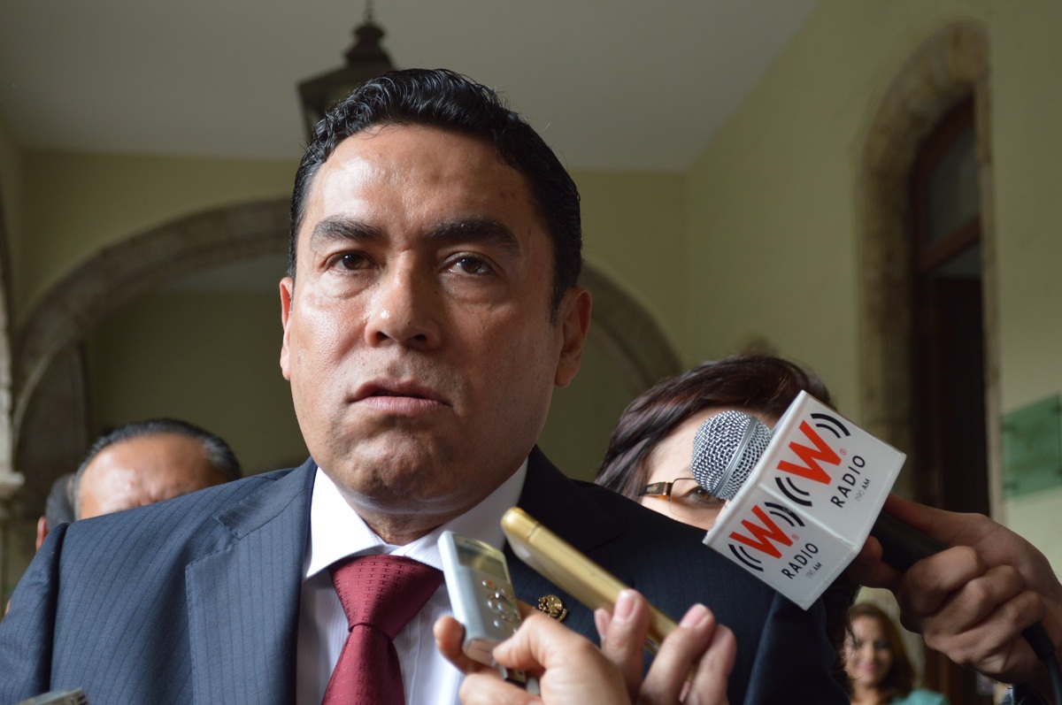  Magistrado de Jalisco que abogó por ladrones pide licencia y dice que asesinó “por accidente”