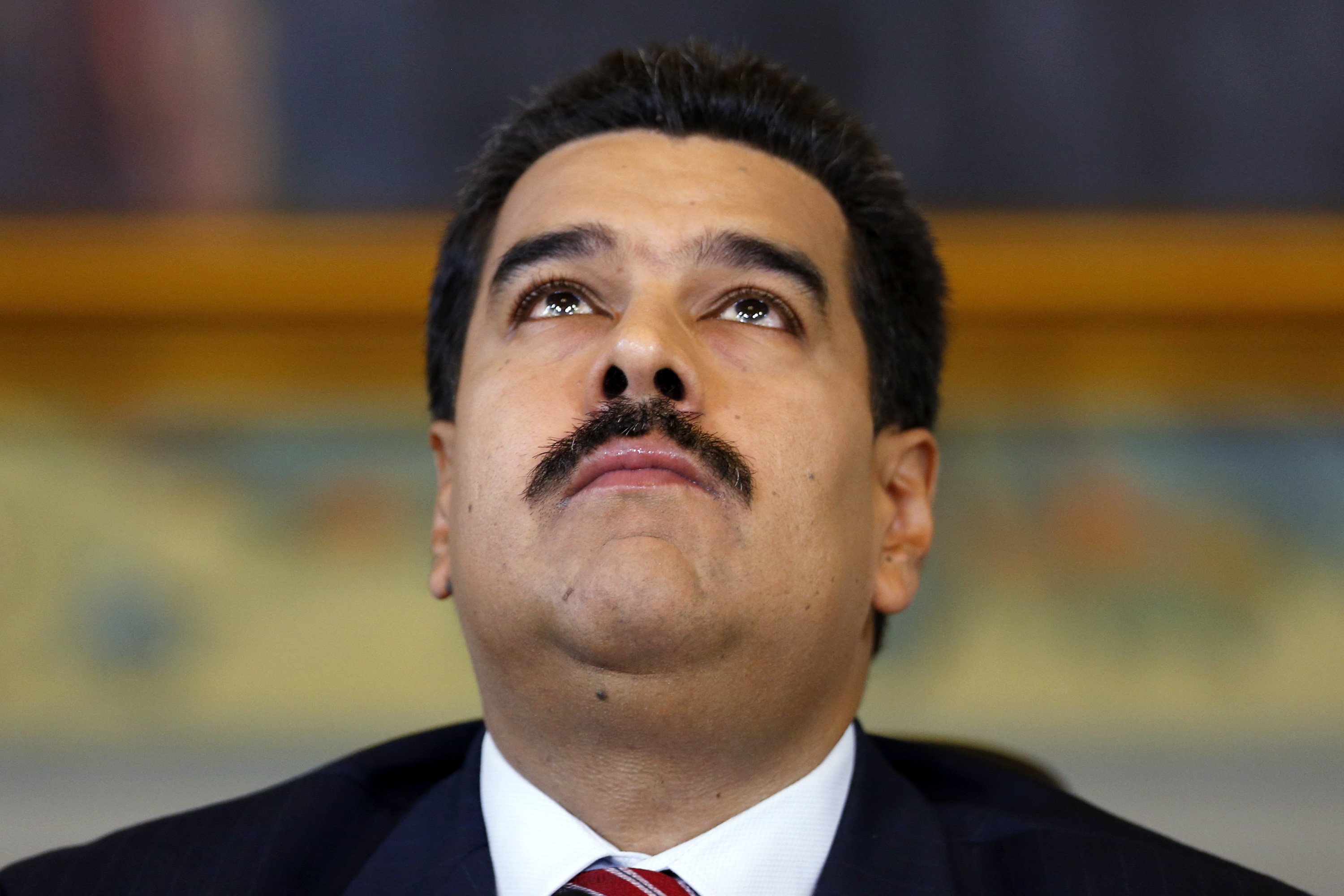  En Noviembre, CNE decidirá el futuro de Nicolás Maduro