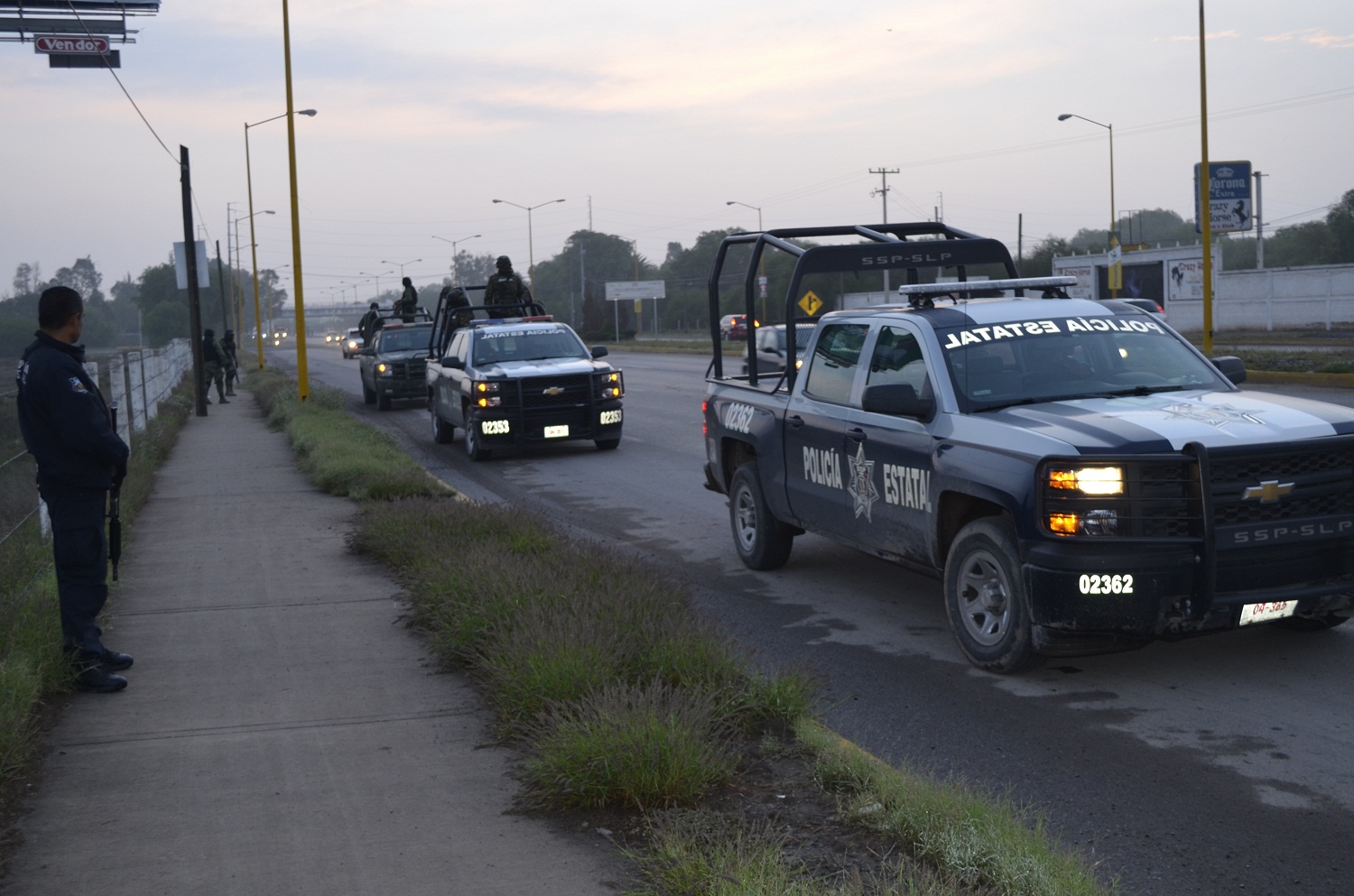  Policías estatales sufren agresión en la carretera Tamuín-San Vicente