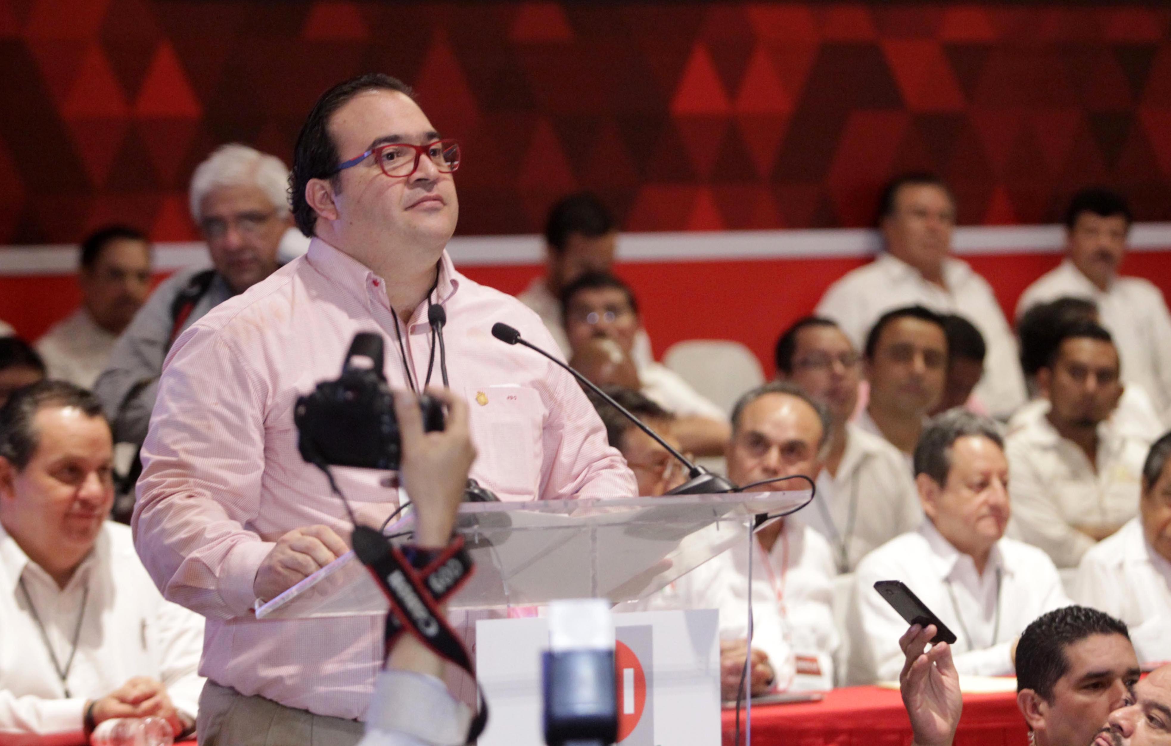  Pide Zambrano evitar que Duarte se fugue