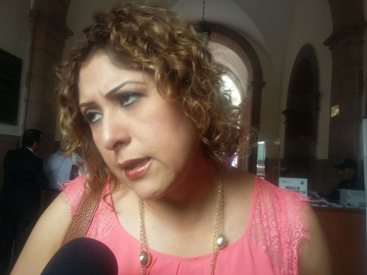  Liliana Rangel percibe más sueldo que el Gobernador