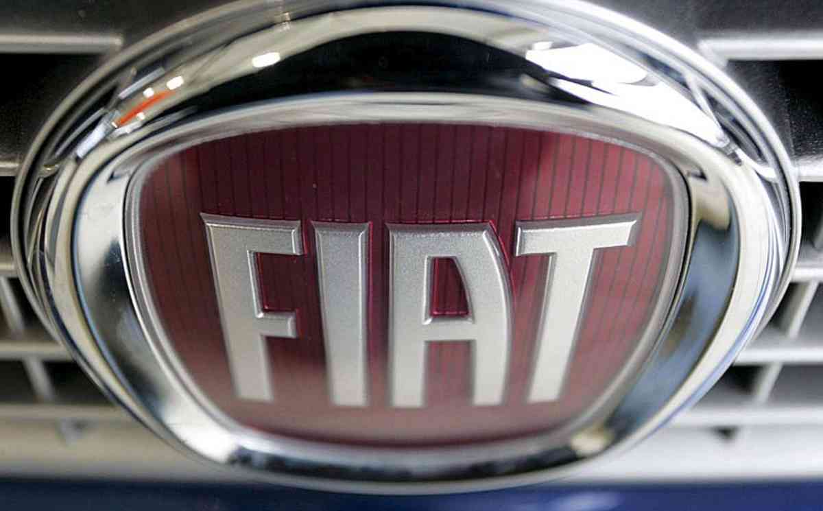  FIAT CHRYSLER llama a revisión a miles de vehículos en México, EU y Canadá