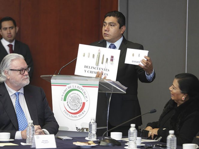  Debate sobre uso de armas en el Senado, sin avance
