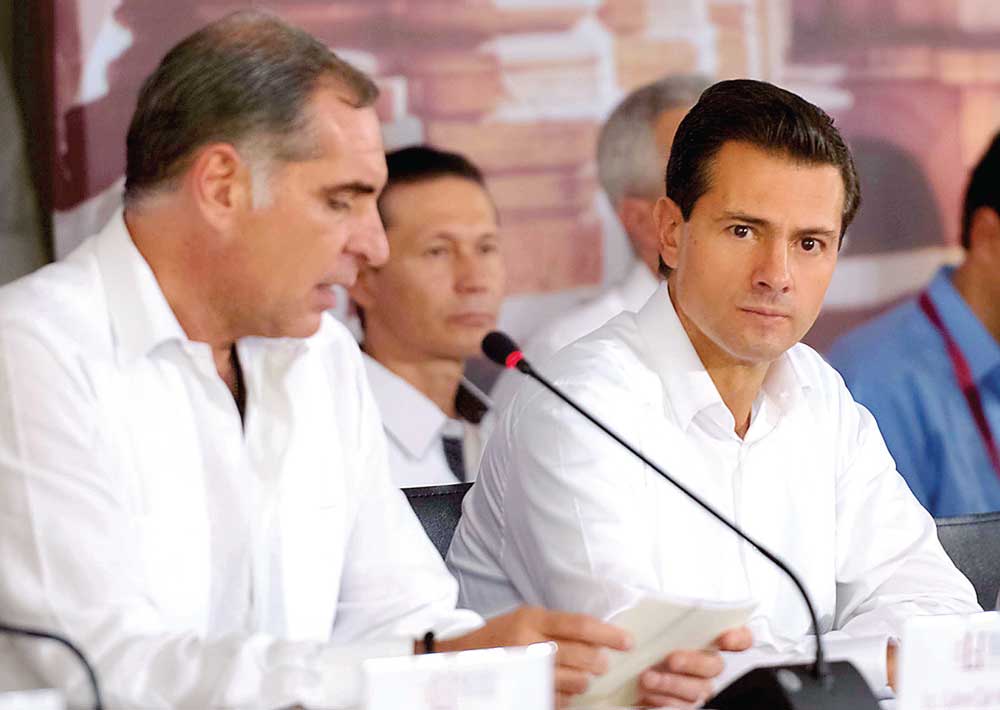  EPN ofrece su respaldo a estados endeudados