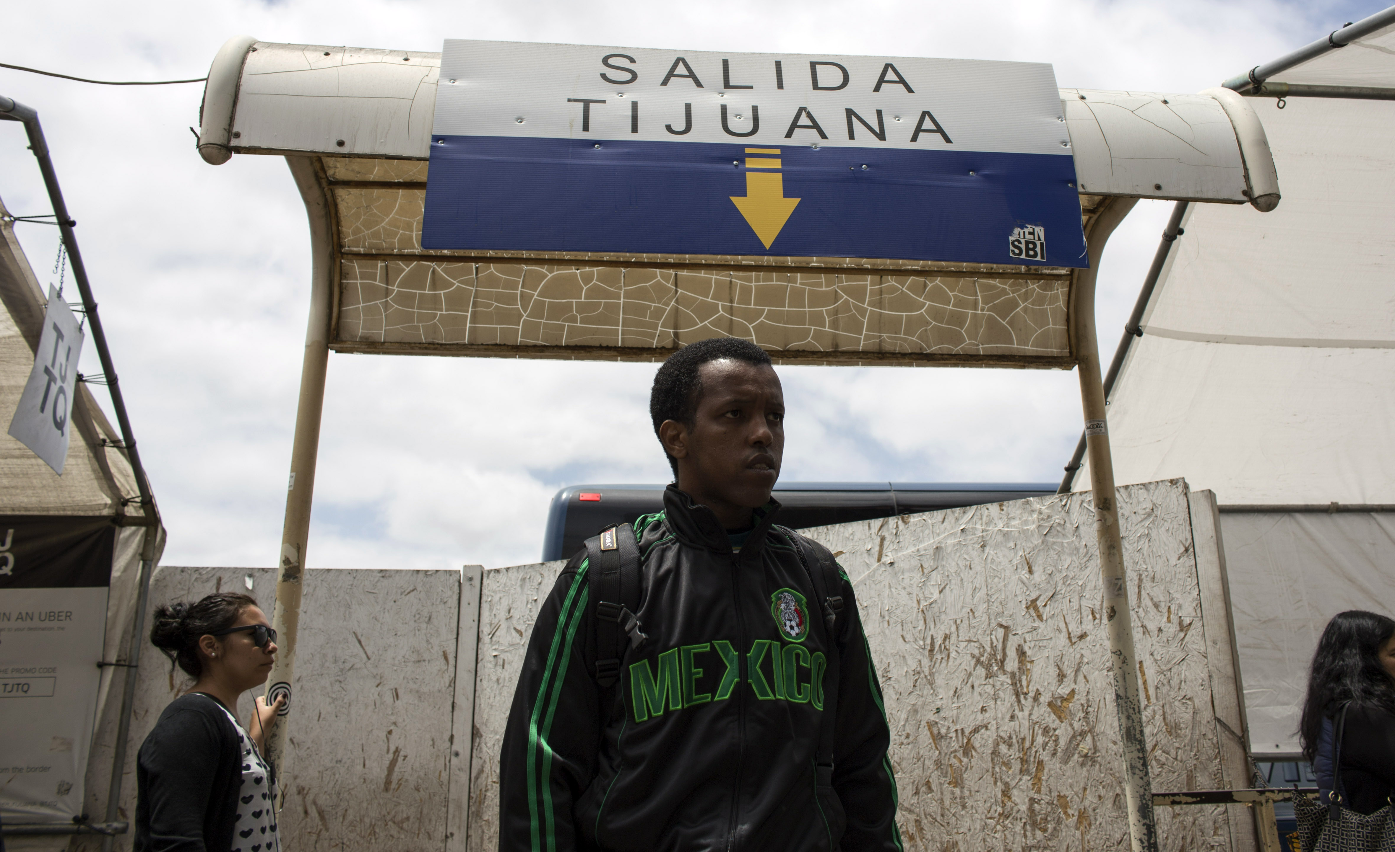  Tras triunfo de Trump, haitianos buscan seguir en México