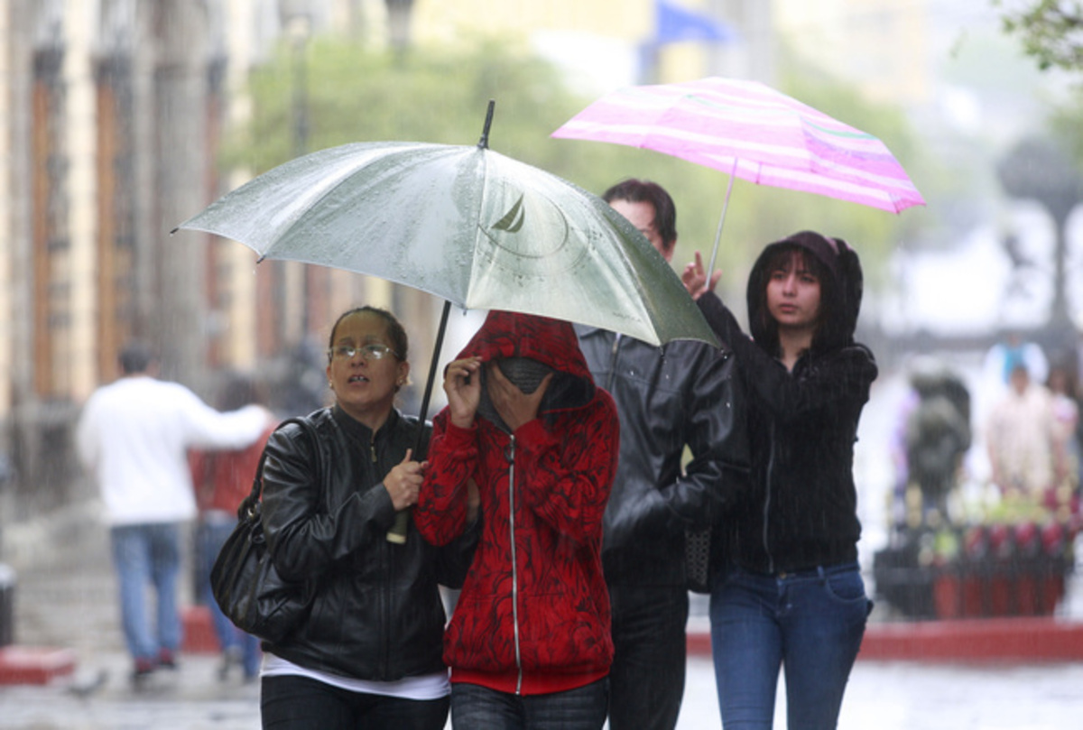  Se esperan lluvias y bajas temperaturas para algunos estados del país