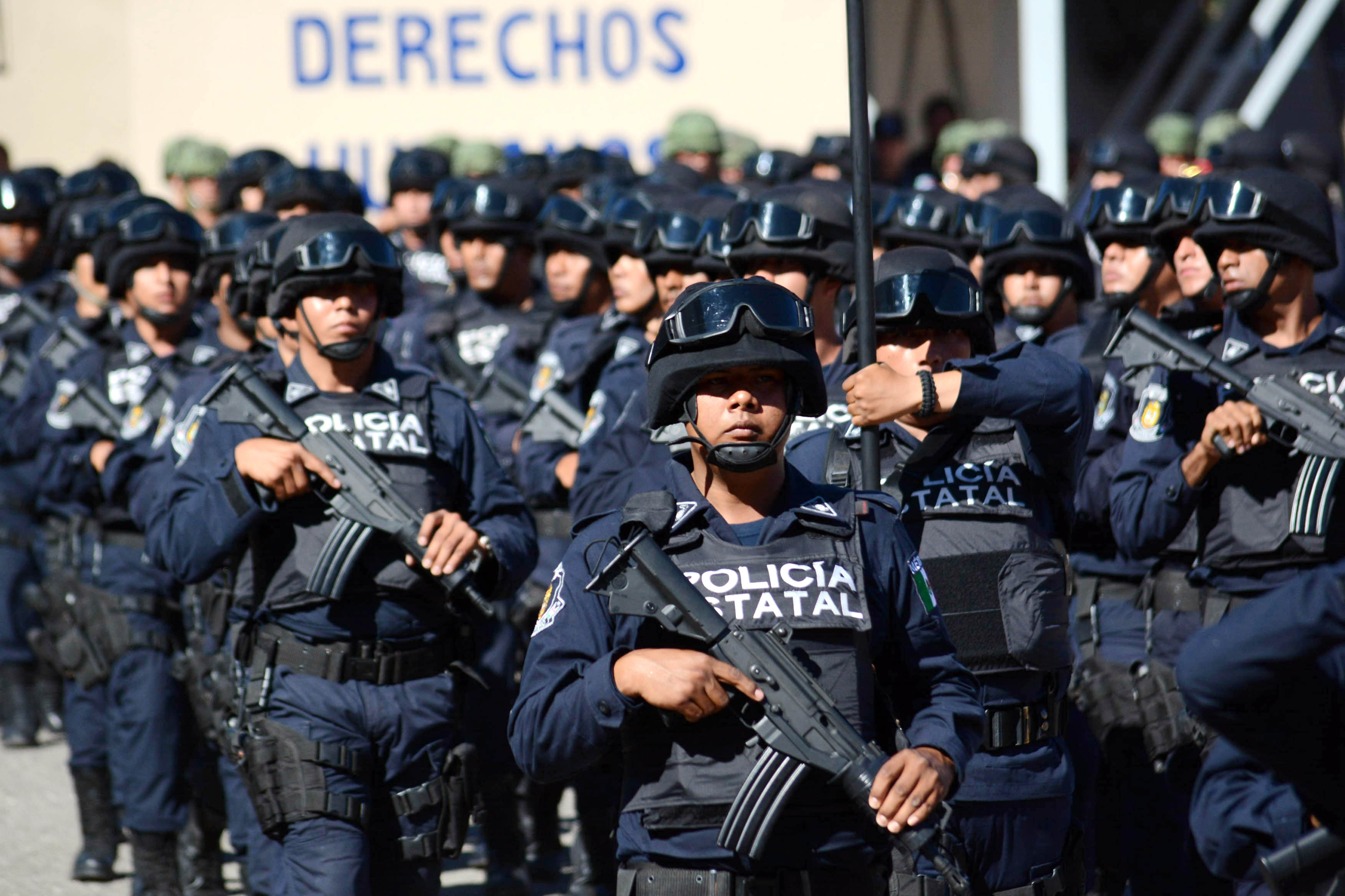 Fuerza estatal de Guerrero asume la seguridad de Tierra Colorada