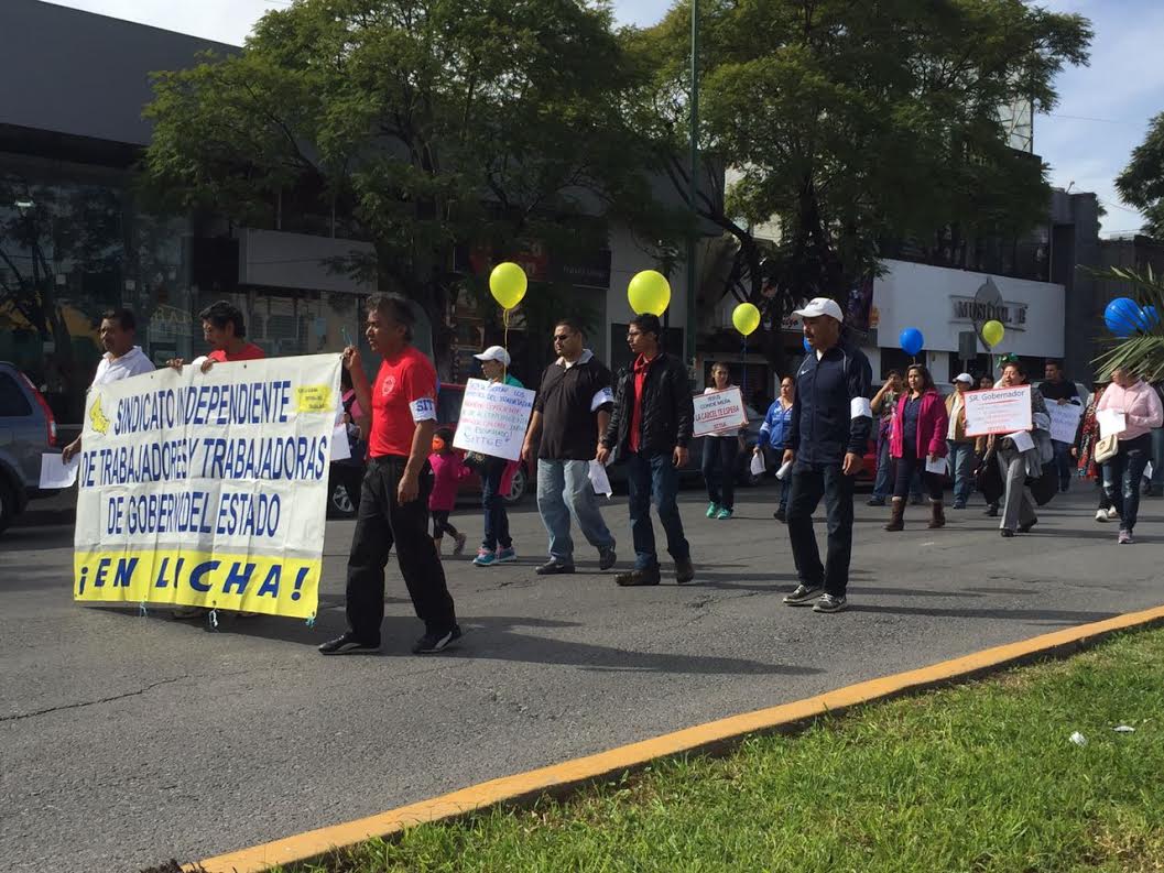  Protesta SITTGE, acusan a Bernardina Lara de “traición”; policías y trabajadores se unen por despidos injustificados