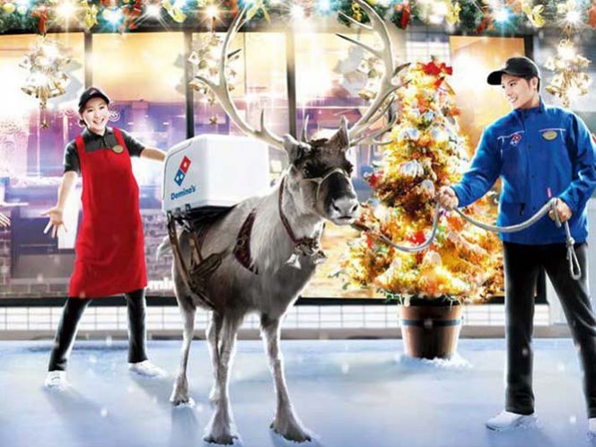  En Japón, Domino’s Pizza alista entregas navideñas… con renos