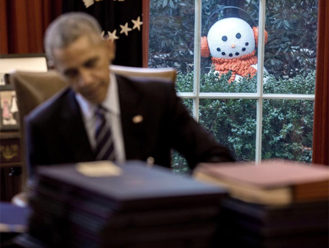  Staff de la Casa Blanca juegan broma al presidente Obama