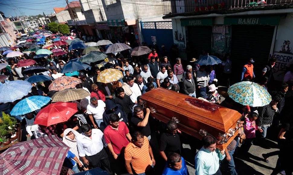  Entregan los últimos cuerpos de víctimas mortales en Tultepec