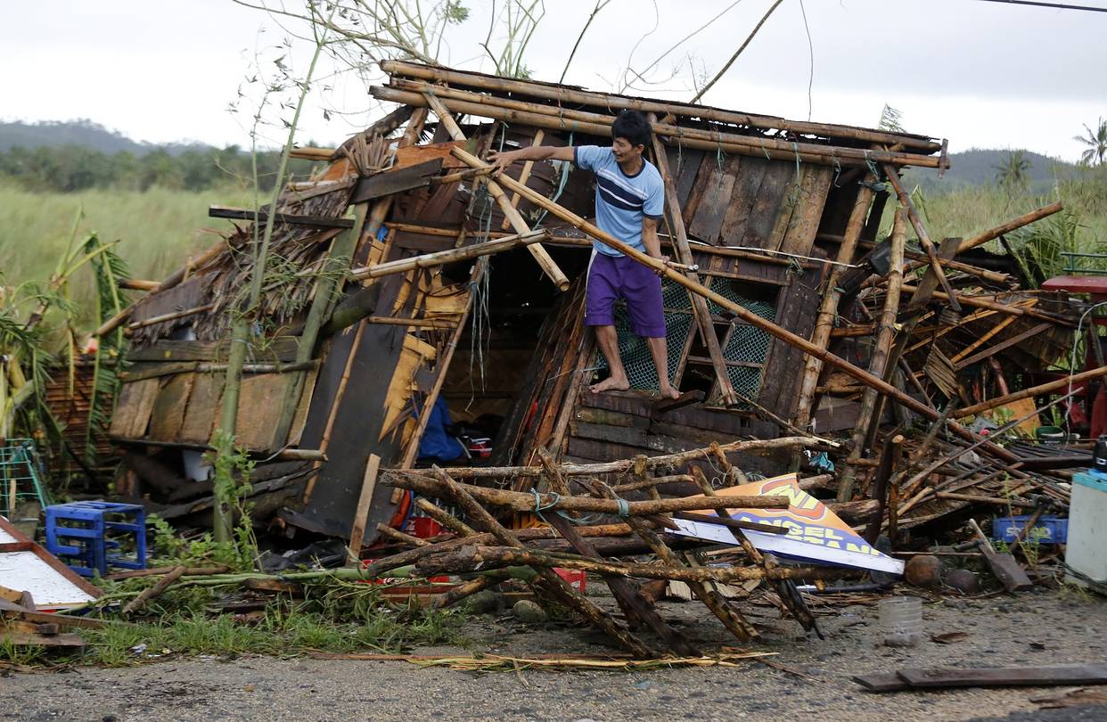  Tifón Nock-Ten deja 4 muertos a su paso por Filipinas