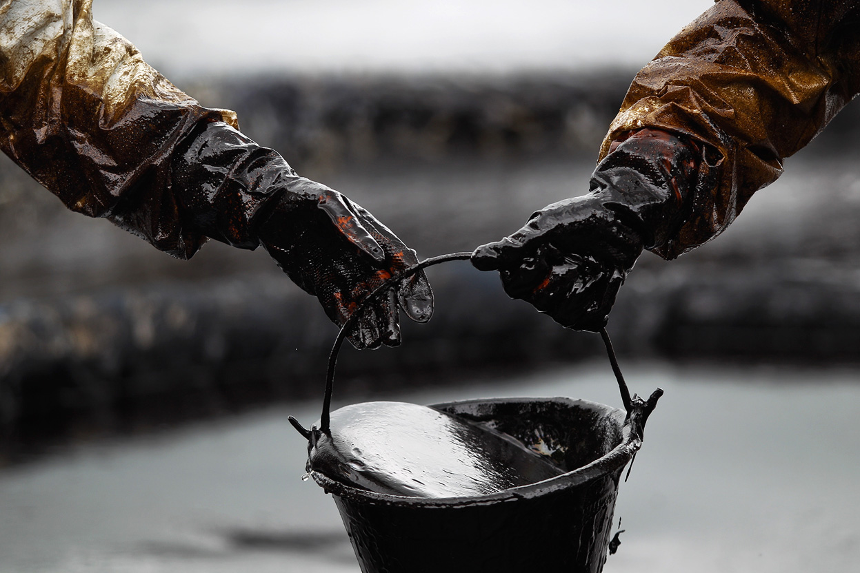 Suben los precios del petróleo un 50% en el mundo