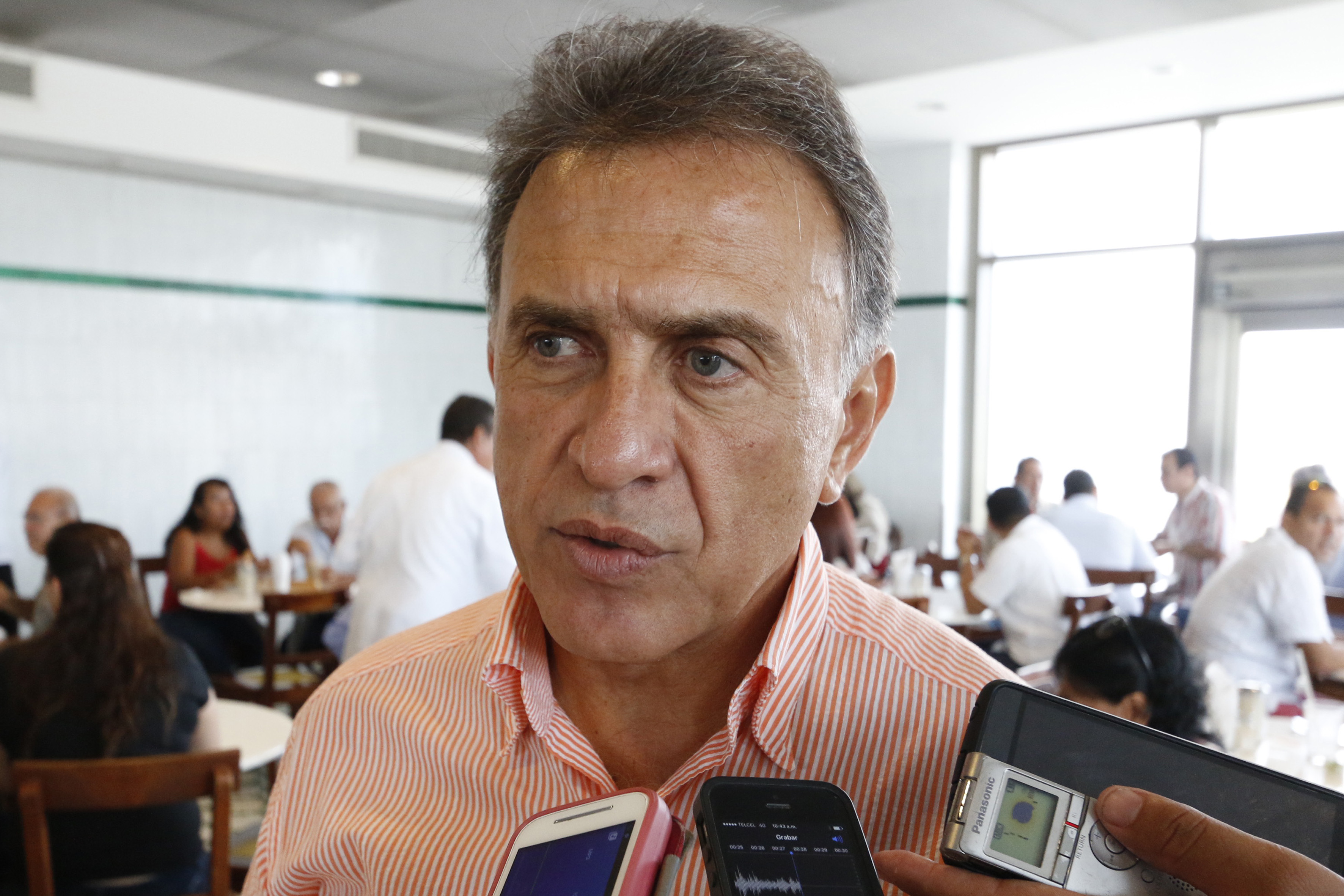  Necesitamos 4500 mdp, pero no hay ni un solo peso: Yunes Linares