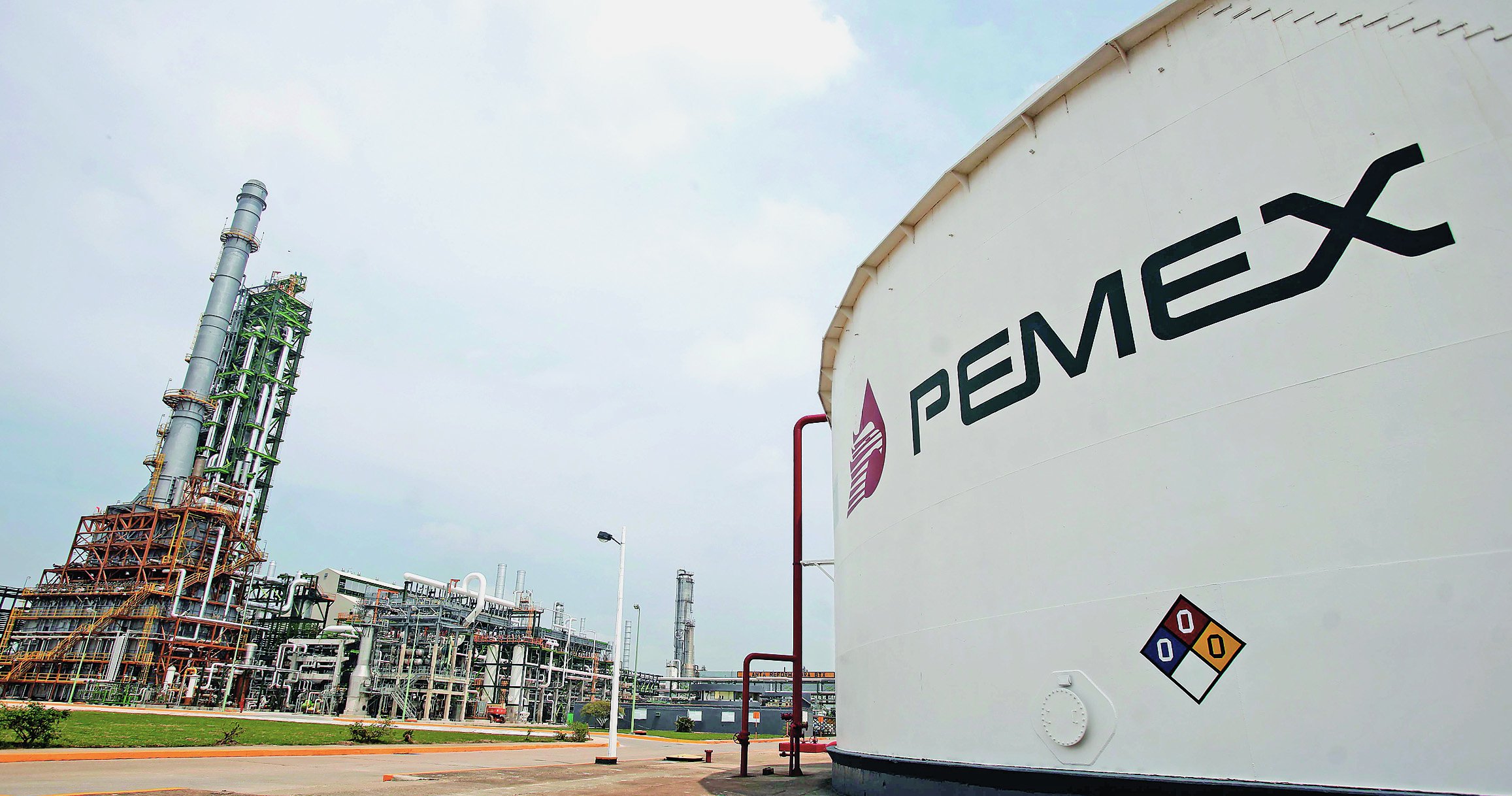  Descarta Sener problemas de abasto de combustible para 2017