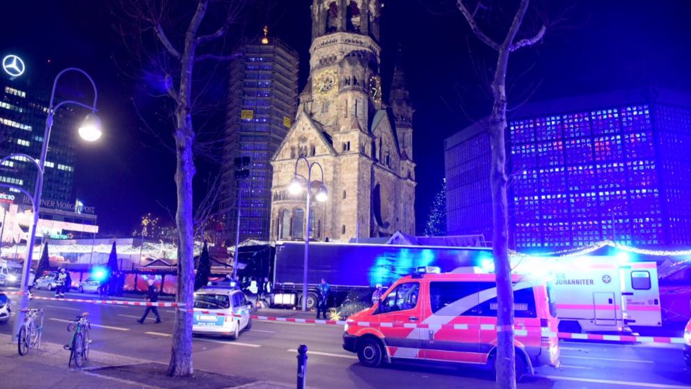  Señalan medios: En Berlín se equivocaron, autor del atentado sigue libre y armado