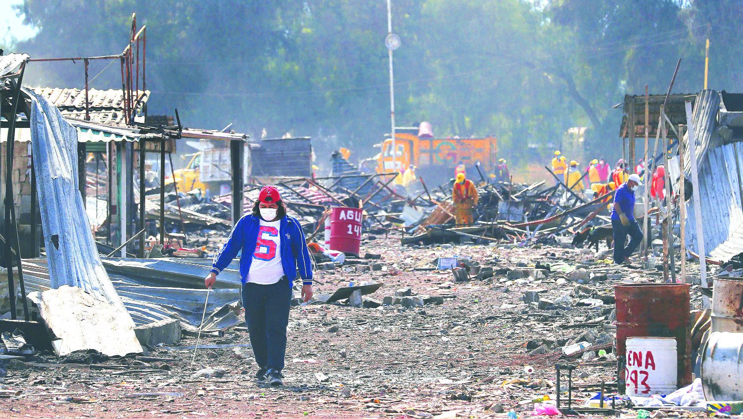  Reconstruirán mercado de Tultepec; limpieza va al 60 por ciento