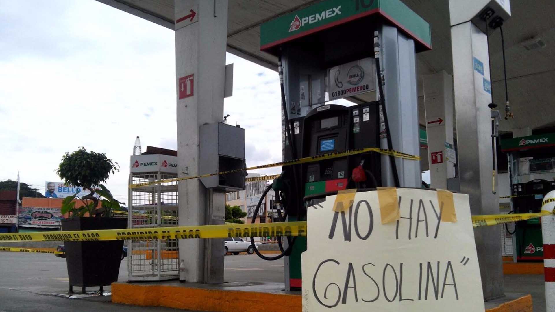  Reportan desabasto de gasolina en 7 ciudades