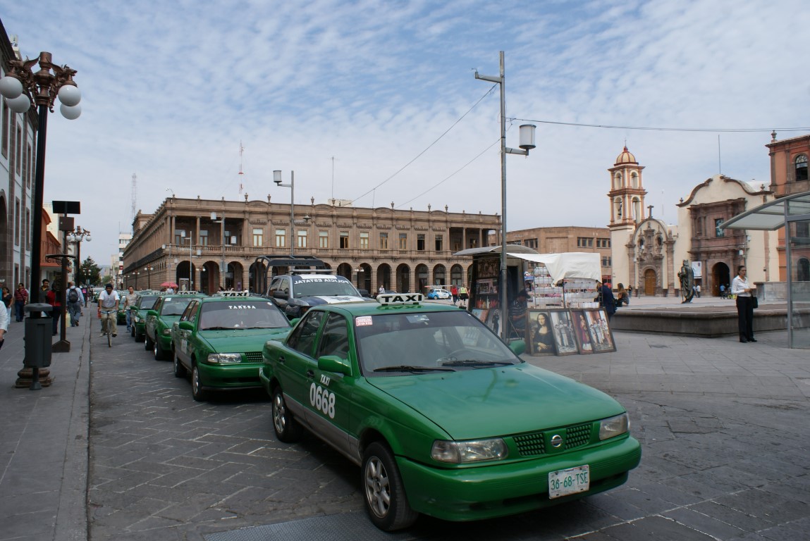  Surge convocatoria para otorgar más de 800 nuevas concesiones a taxis