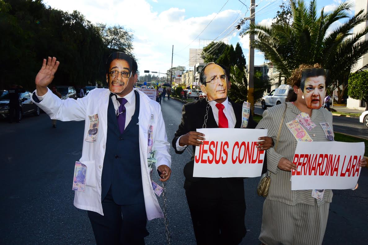  Atropellan a manifestante durante marcha de SITTGE; falta de atención médica, “represión” del gobierno